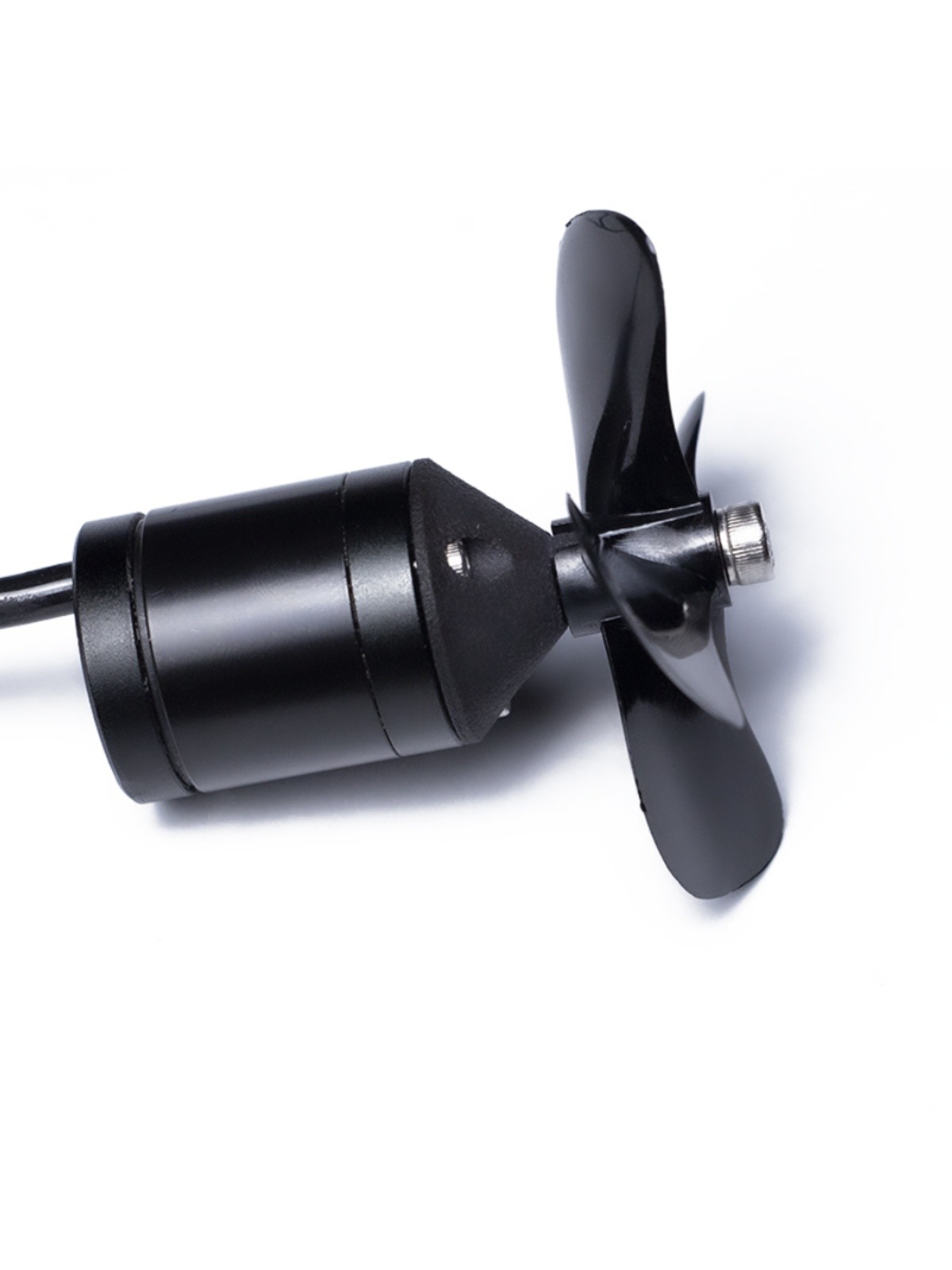محرك دفع تحت الماء APISQUEEN X - مراجعة Rc Boat Brushless Motor وسعره
